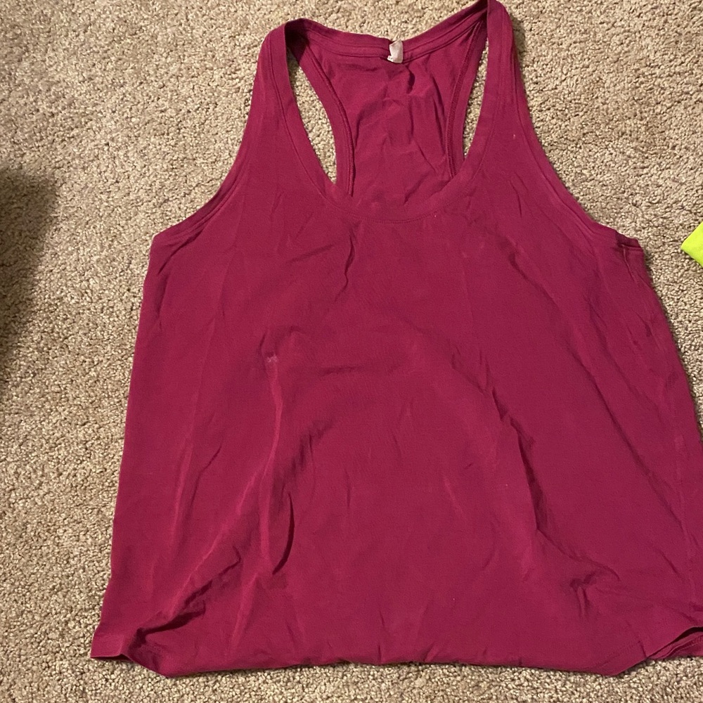 Lulu Lemon Women's Sleeveless Top - Magenta size 6